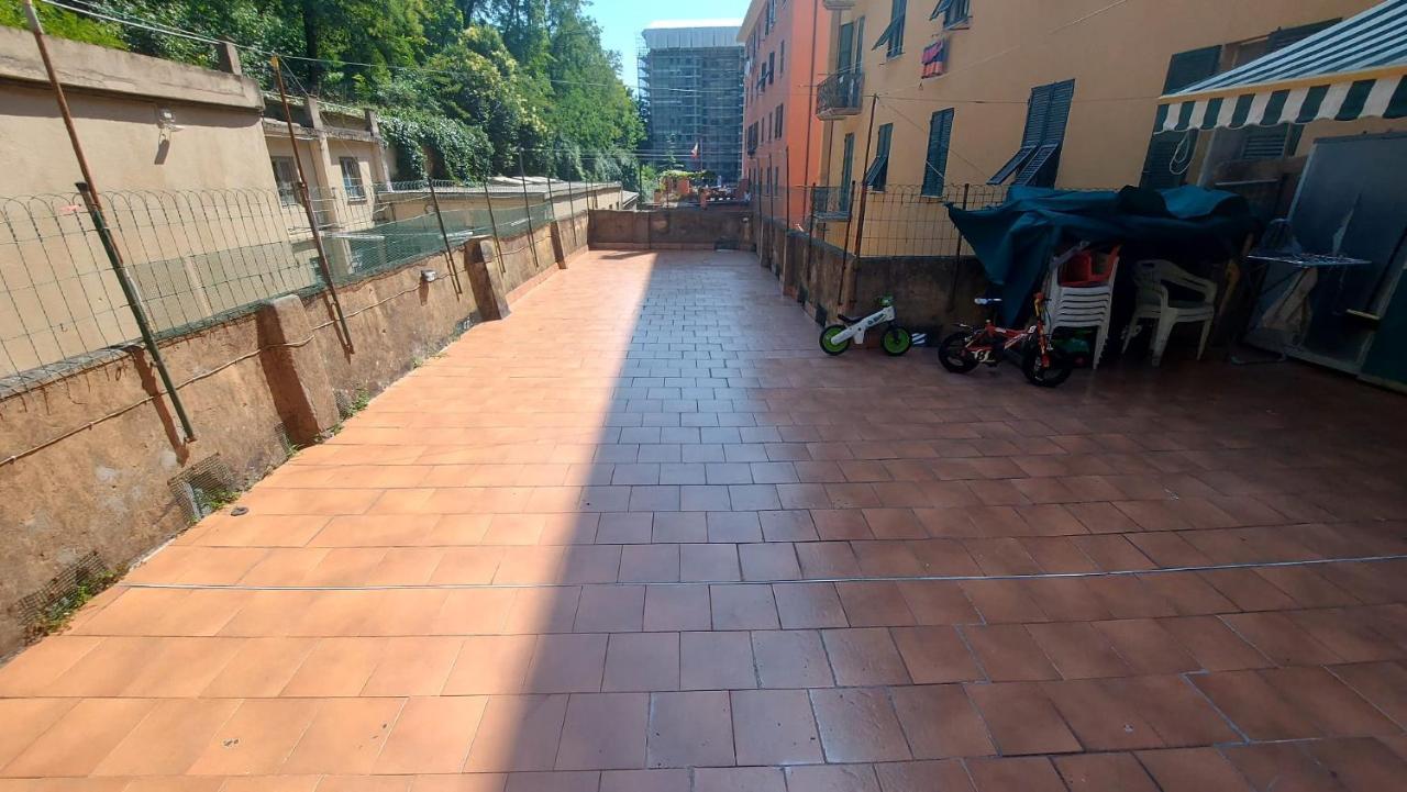 Via Donghi 23 Genoa